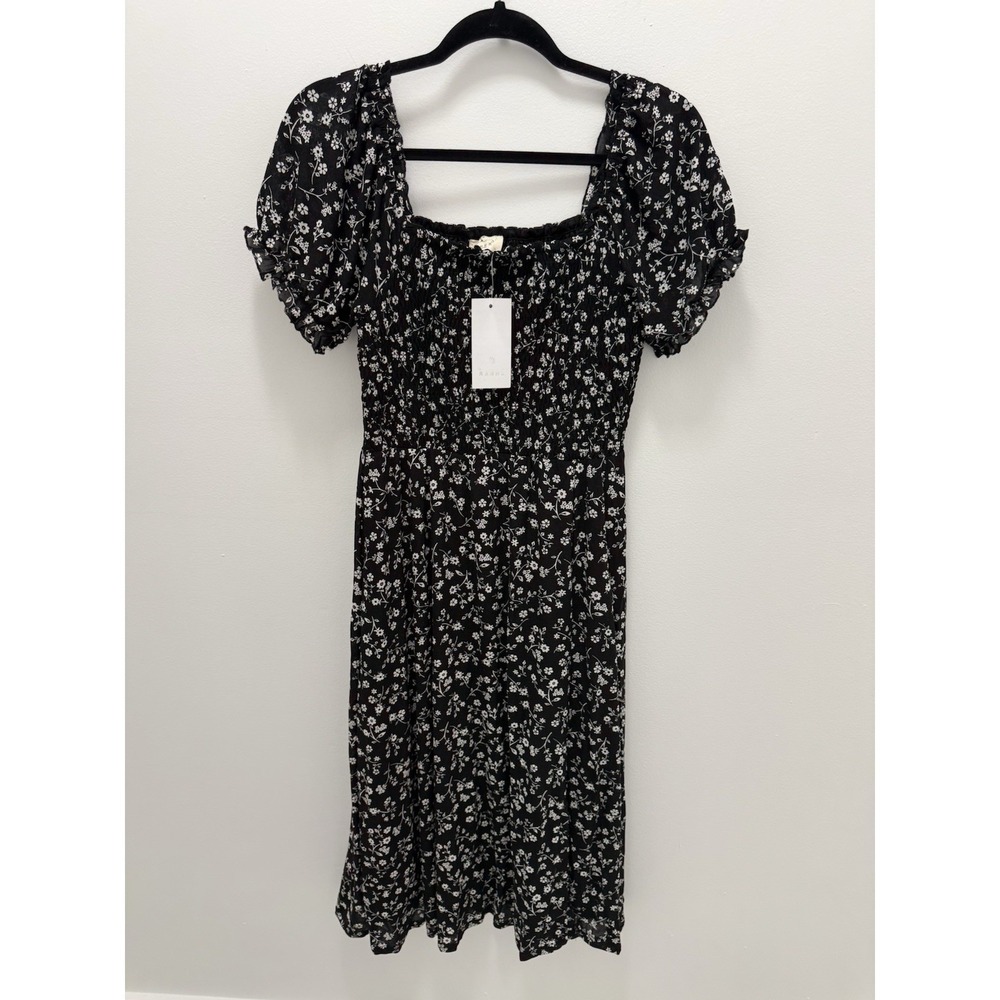 Ember Black White Floral Smocked Mini Dress Size M Puff Sleeve Cottagecore
